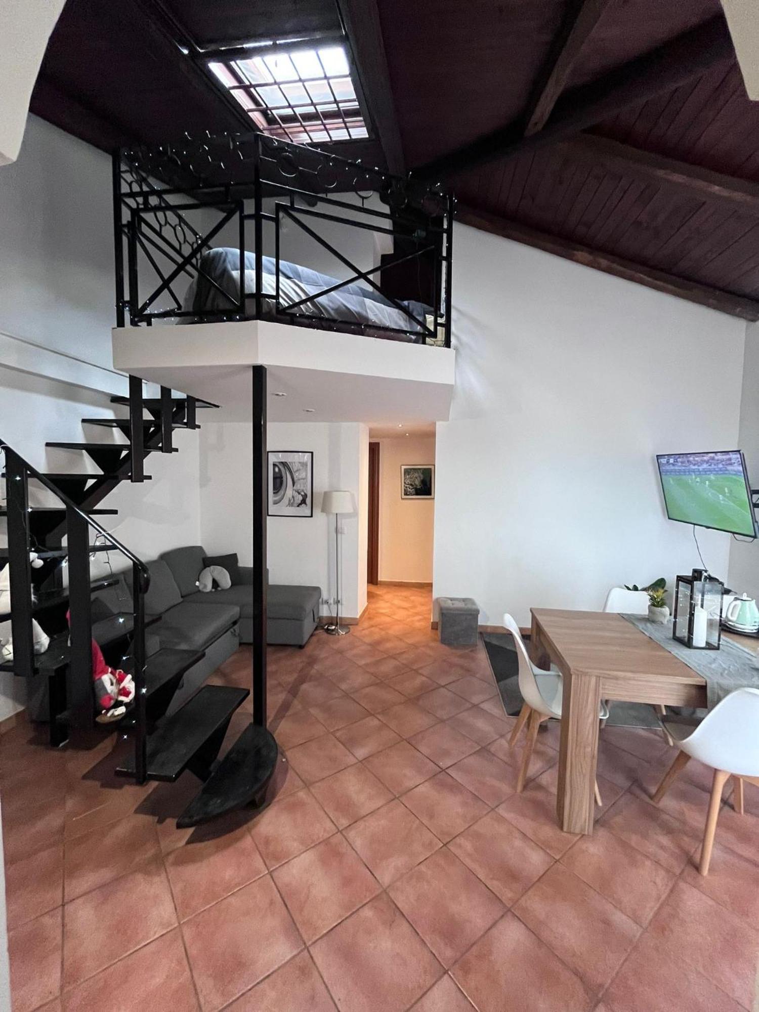 A Casa Di Leo Apartment Santa Maria delle Mole Exterior photo